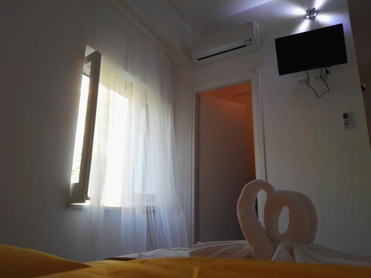 A Due Passi Dal Mare Acomodação com café da manhã Acquappesa Exterior foto